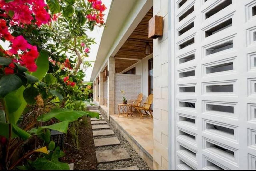 Surya Lombok Accommodation Selong Belanak Bagian luar foto